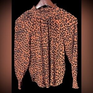 Ann Taylor Loft Petite Leopard Print Smocked Neck Blouse Sz Extra Small Petite